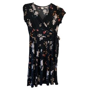 Kaileigh Knit Dress Black Floral Small Faux Wrap Built-in Tie Belt Mid Length
